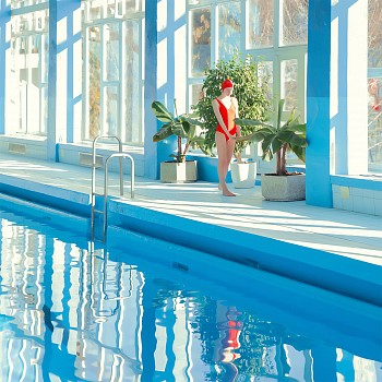 Maria Svarbova -&nbsp;Maria Svarbova Garden (RED)