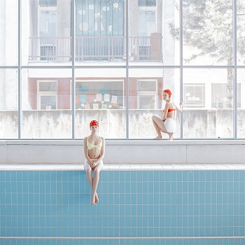 Maria Svarbova -&nbsp;Maria Svarbova Twins