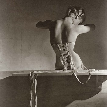 Artist:&nbsp;Horst P. Horst